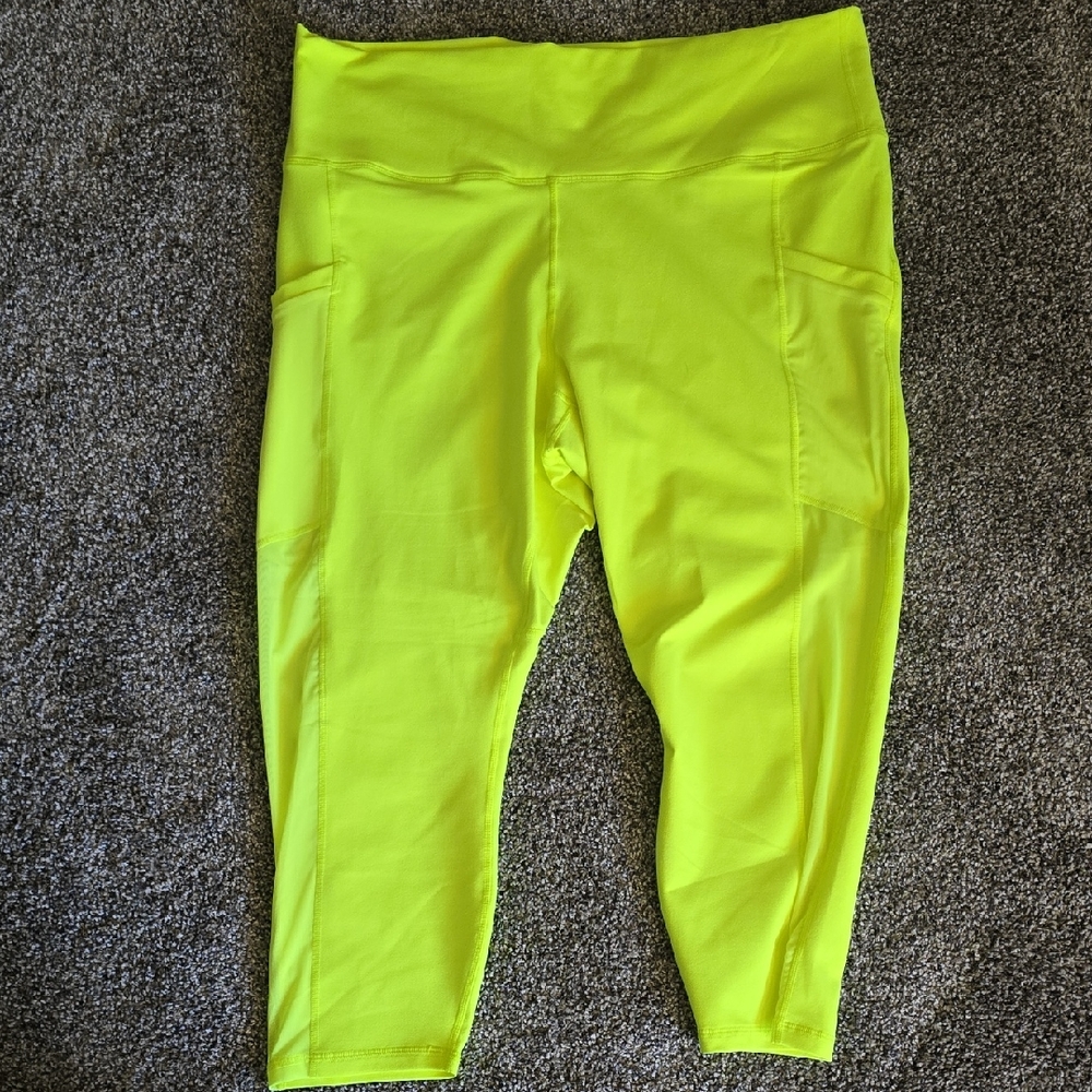 Fabletics Neon Lime Capri Leggings with Side Pockets